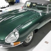 Jaguar_E-type.