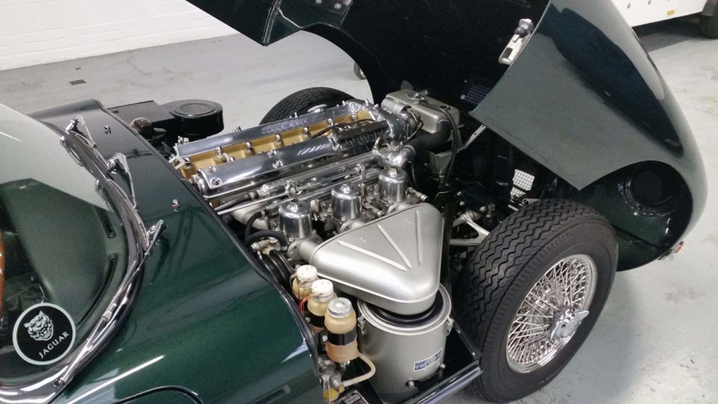 Jaguar E-Type after engine detail
